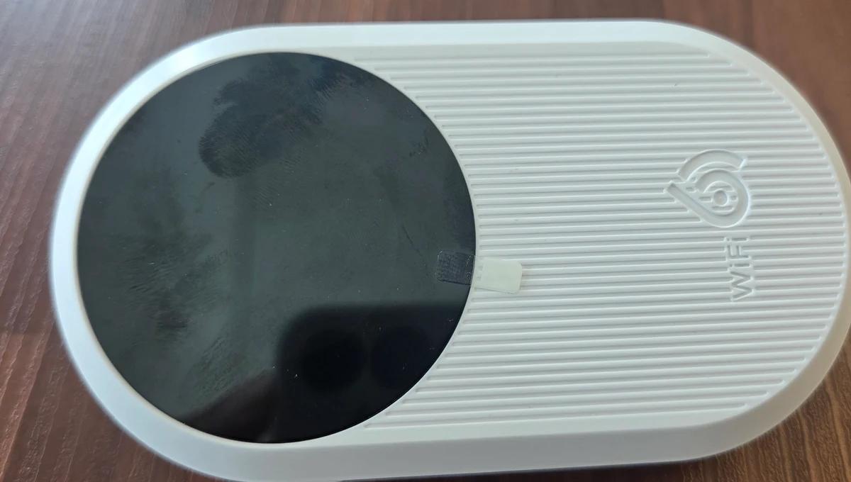 트립톡 와이파이 에그 전면